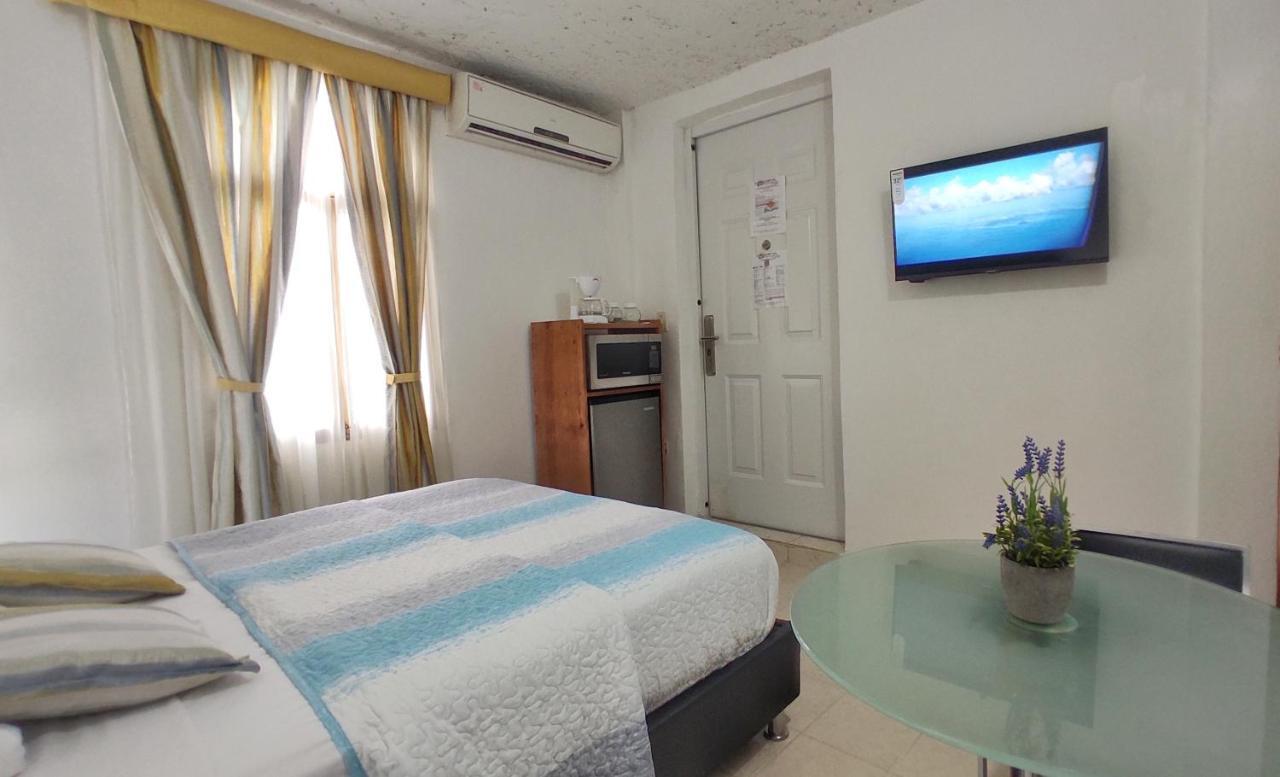 Bella Suite Frente Al Aeropuerto Catia La Mar Exteriör bild