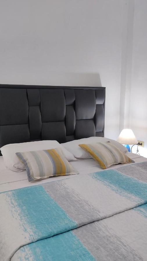 Bella Suite Frente Al Aeropuerto Catia La Mar Exteriör bild